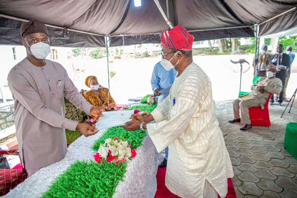 Makinde Pays N180 Million Gratuity To 2013 Retirees, Says Govt’ll Continue To Bring Relief To Workforce, Pensioners