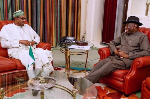 Buhari In A Closed Door Meeting With Jonathan.